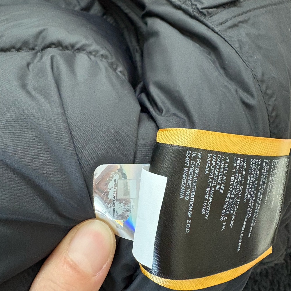 The North Face Women's High Pile Plush Cropped Down Nuptse Jacket, Black - Picture 9 of 11
